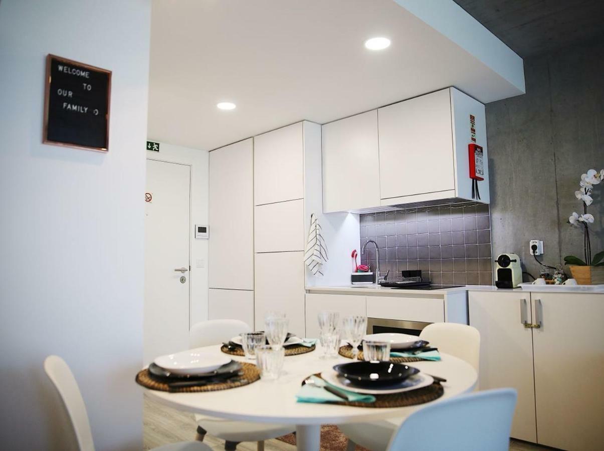 Family Studio Aveiro Apartment Luaran gambar