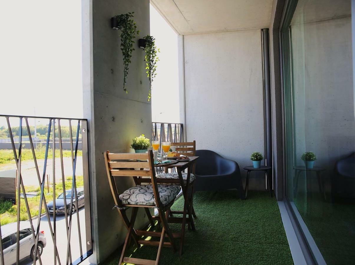 Family Studio Aveiro Apartment Luaran gambar